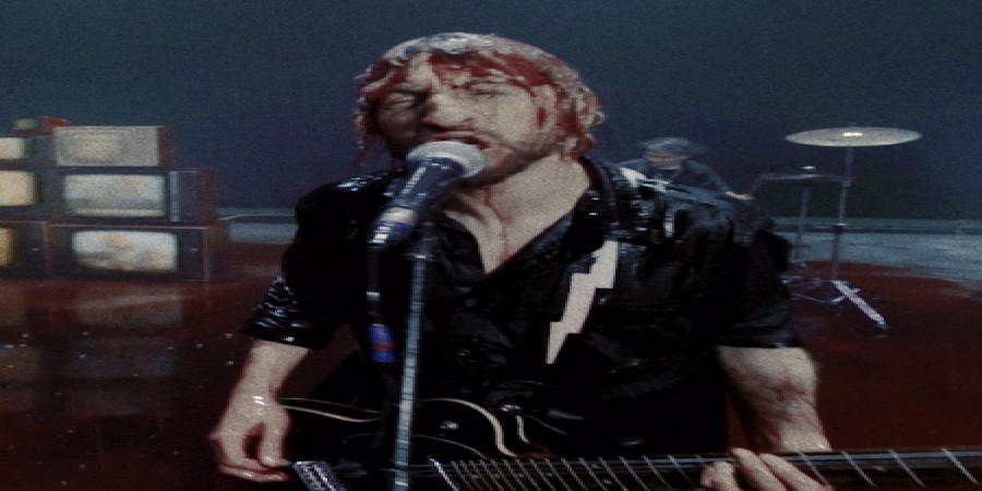 «Нервы» показали суицид веры в актуальном клипе