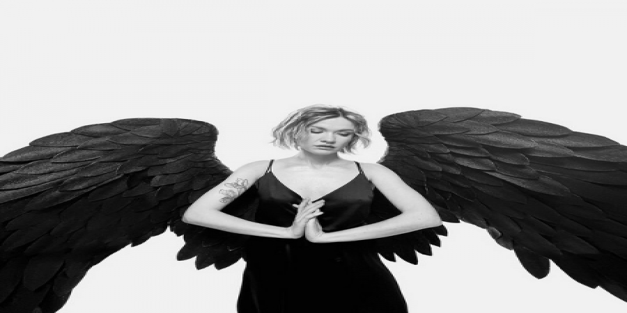 «Моя Мишель» перепела «Би-2» ко дню рождения Михаила Карасёва (Слушать)