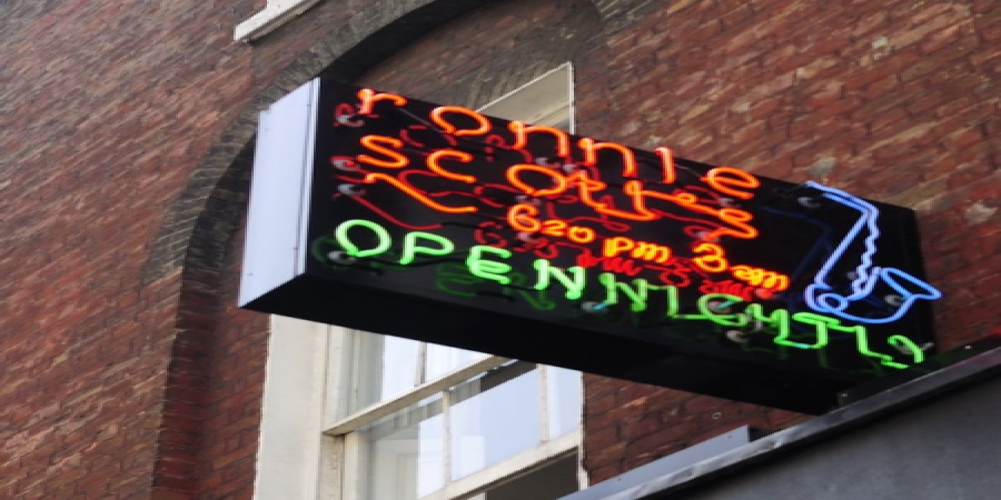 «Историю джаз-клуба Ронни Скотта» покажет Первый канал