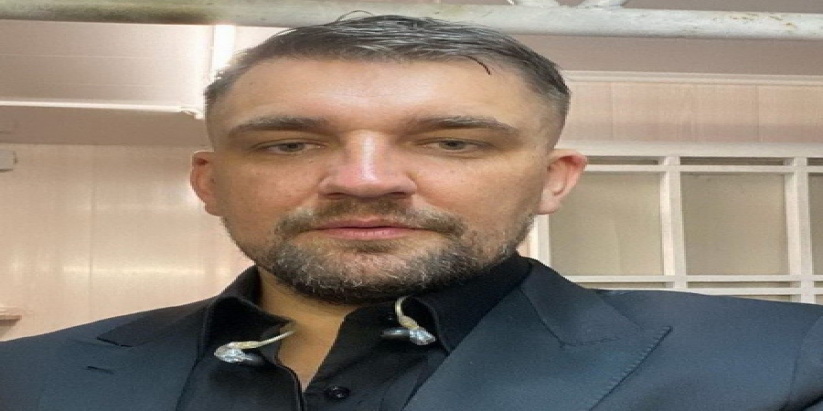 Баста привился от коронавируса и никого не уволил