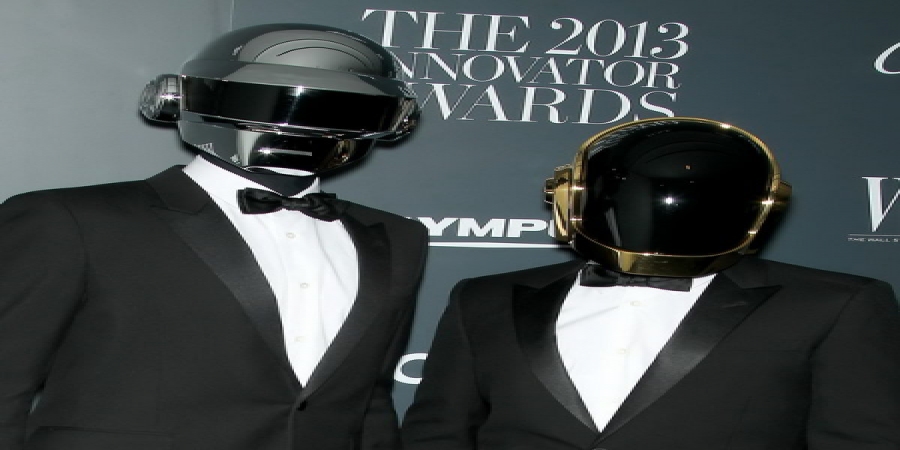 Цифровые продажи альбомов Daft Punk выросли на 2,650% за сутки с момента их распада
