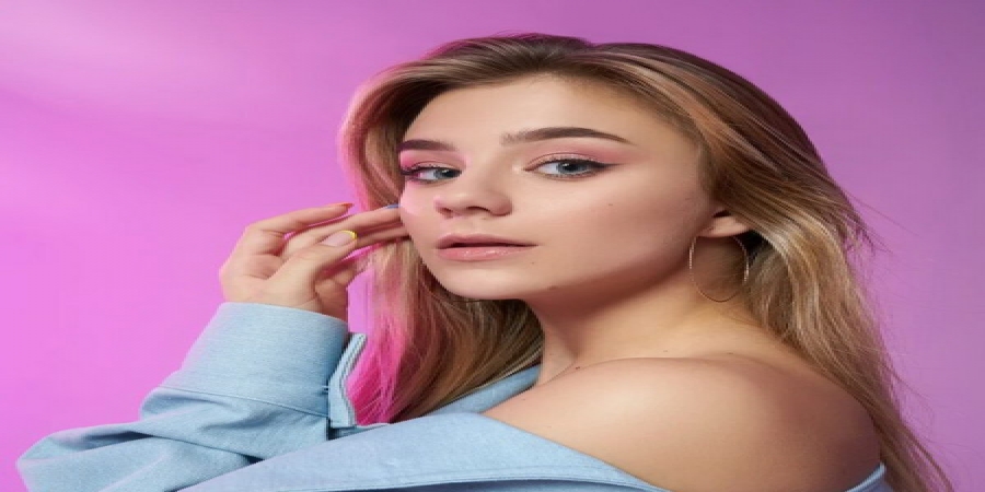 Катя Адушкина станет ведущей нового сезона «TikTok чарта»