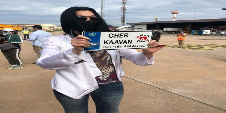 Фильм о спасении слона певицей Шер покажут в День Земли (Видео)