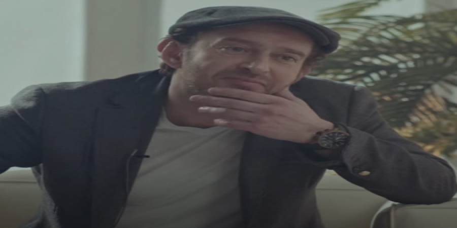 Мари Краймбрери и Константин Хабенский показали клип-оправдание всех занятых родителей