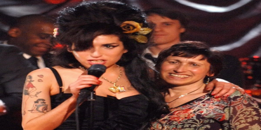 BBC покажет историю Эми Уайнхаус глазами её матери