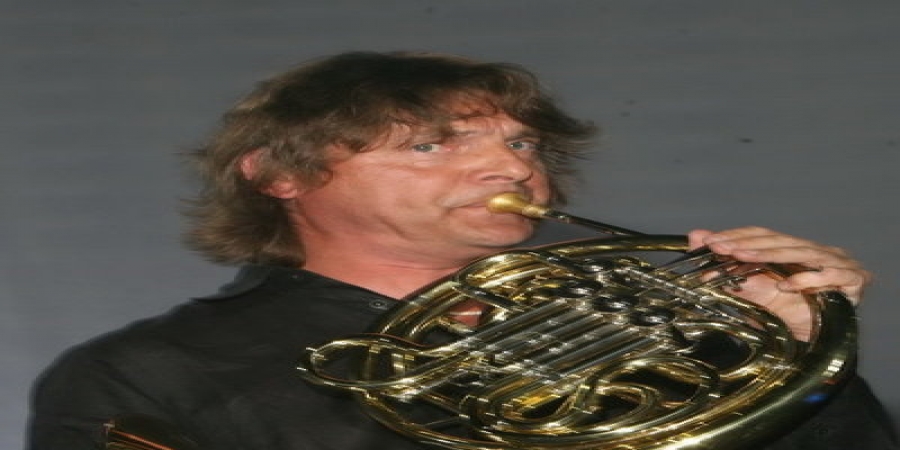 Аркадий Шилклопер покажет академическое начало группы Yes