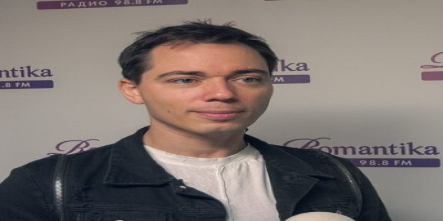 Родион Газманов рассказал свою историю любви в клипе «Скажи» (Видео)