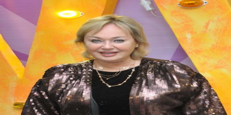 Ларису Гузееву госпитализировали в Коммунарку