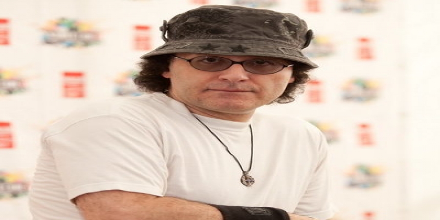 «Крематорий» выпустит «Охотника» на Warner