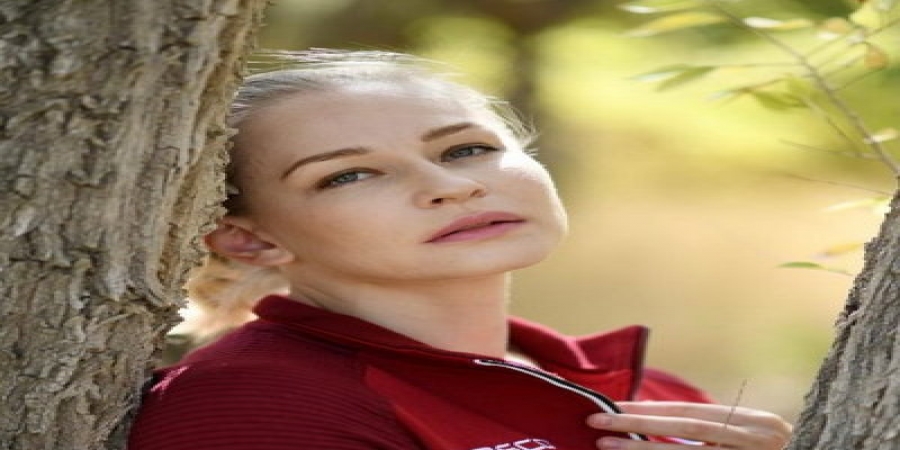 «Ундервуд» встретил Юлию Пересильд из космоса песней «Далеко» (Видео)