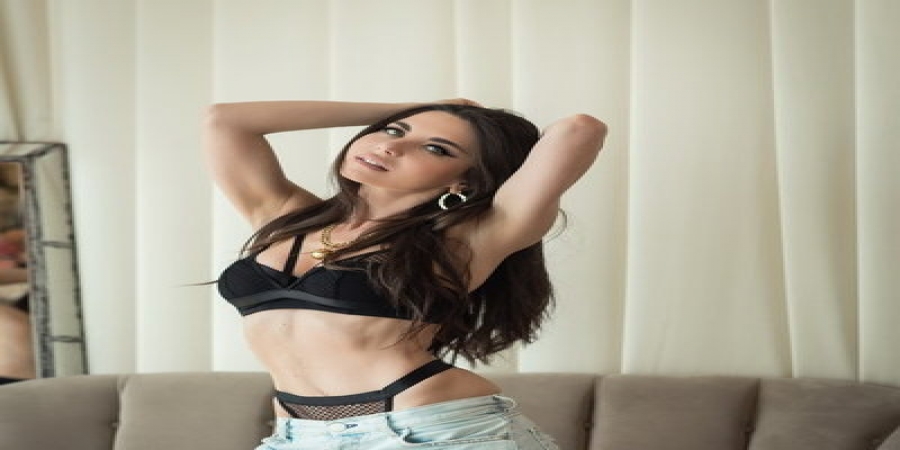 Анна Плетнёва вновь возглавила Топ-100 самых сексуальных женщин России