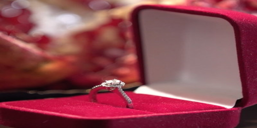 Новый «Холостяк» предложит девушкам выбор из двух женихов