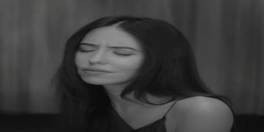 Dorofeeva почувствовала себя открытой и настоящей в кавере «Тату» (Видео)