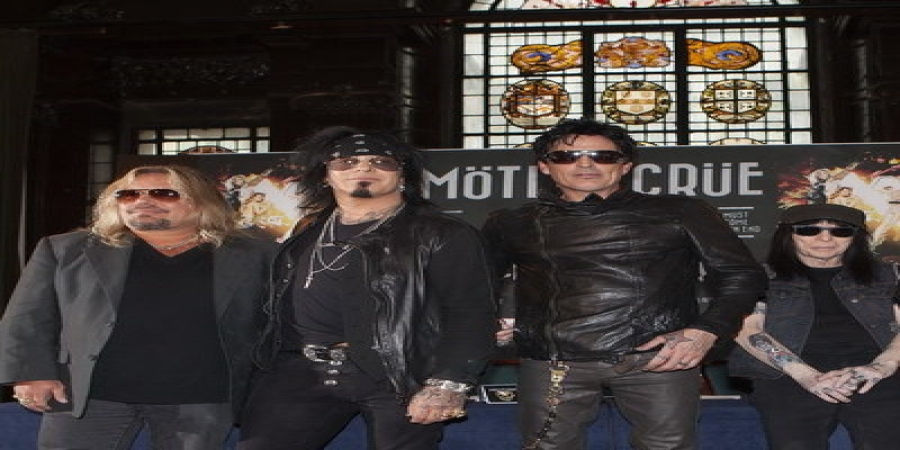 BMG стали владельцами каталога Mötley Crüe