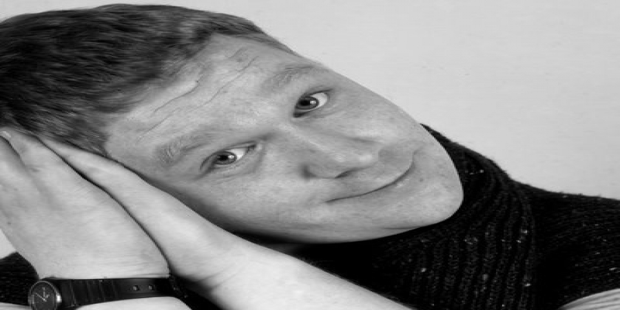 Стив Бронски погиб во время пожара