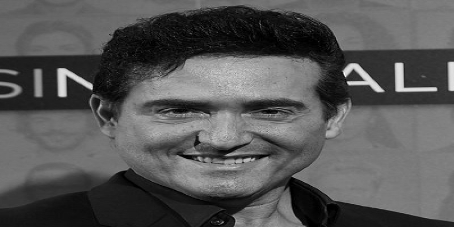 Солист Il Divo умер от коронавируса