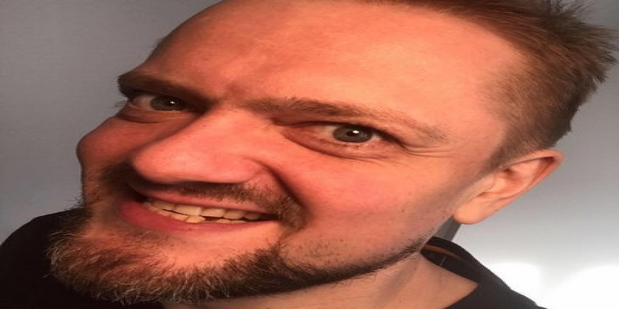 Алексей Кортнев, Александр Пушной и «Кирпичи» споют песни из «Смешариков» в «Мумий Тролль Music Bar»