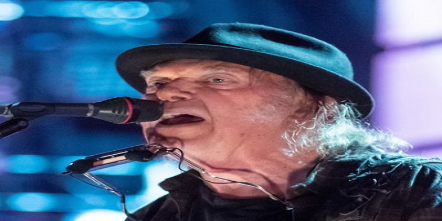 Нил Янг решил убрать свою дискографию со Spotify