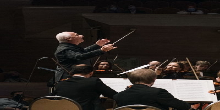 Владимир Спиваков исполнит музыку из балетов Чайковского и Стравинского в ММДМ