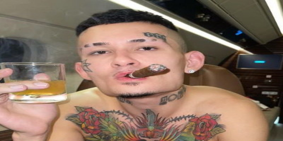 Моргенштерн намекнул на разлад с супругой