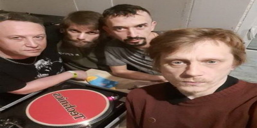 Вокалисту «Курары» присудили штраф за искредитацию Вооруженных сил РФ