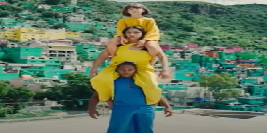 «Hold Me Closer» Элтона Джона и Бритни Спирс исполнили лучшие танцоры в Мехико