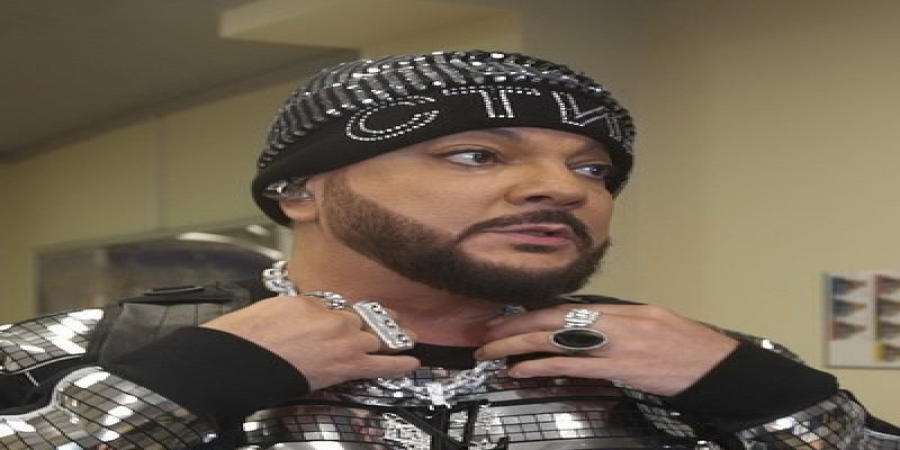 «Светская хроника» расскажет про амулеты Филиппа Киркорова и долгострой Ларисы Долиной