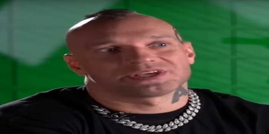 Лигалайз рассказал о знакомстве с Децлом, рэп-сцене 90-х и причинах ухода от Влада Валова