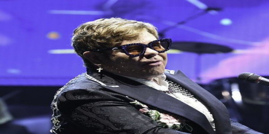 Элтон Джон попрощается с британскими фанатами на «Гластонбери»