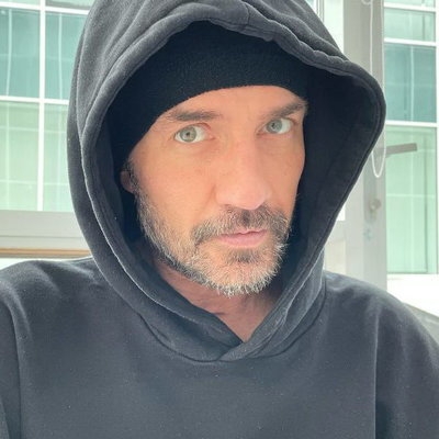 Роман Костомаров вернулся к тренировкам после ампутации конечностей