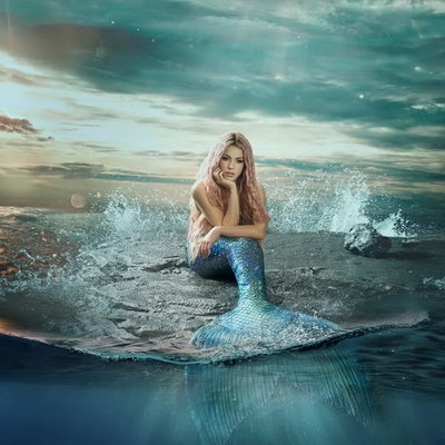 Шакира рассказала грустную историю русалки в клипе «Copa Vacia»