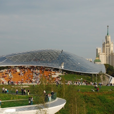 «Киновыходные» в «Зарядье» отметят юбилеи Владимира Высоцкого и Леонида Гайдая