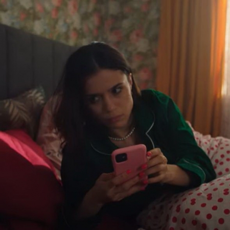 ST показал «За красивые глаза» в ожидании второго ребенка