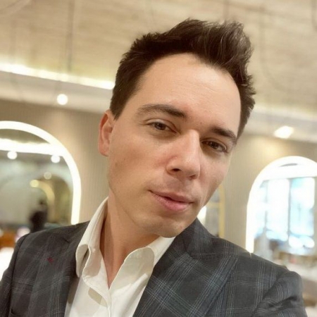 Родион Газманов назвал грязным и пошлым вопрос о смене фамилии