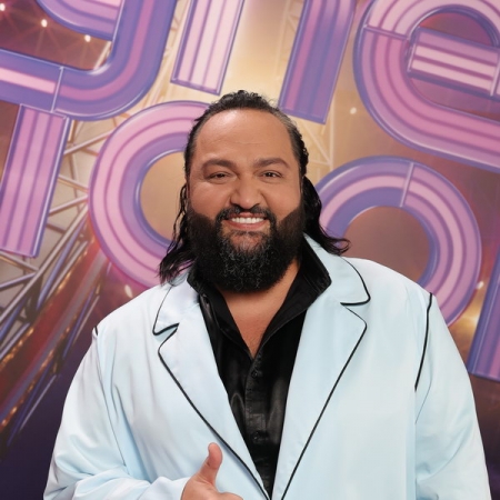 Жан Милимеров лидирует в «Суперстар! Битва сезонов»