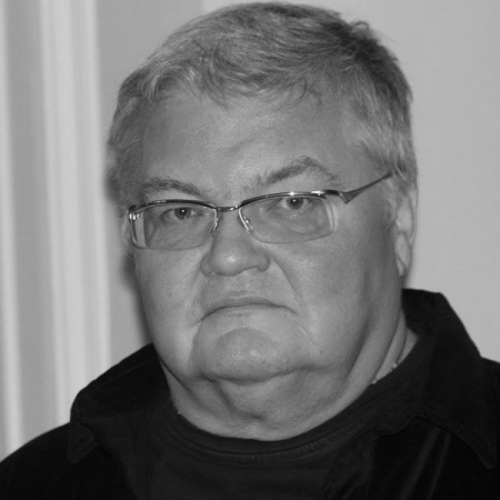Скрипач Сергей Стадлер умер на борту самолёта