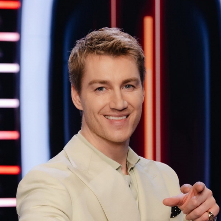 Алексей Воробьёв стал ведущим вокального шоу «Игра вслепую» на ТНТ