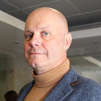 Алексей Кортнев выпустит книгу отрывочных воспоминаний