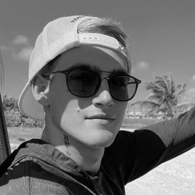 Умер 27-летний сын Синди Кроуфорд Пресли Гербер